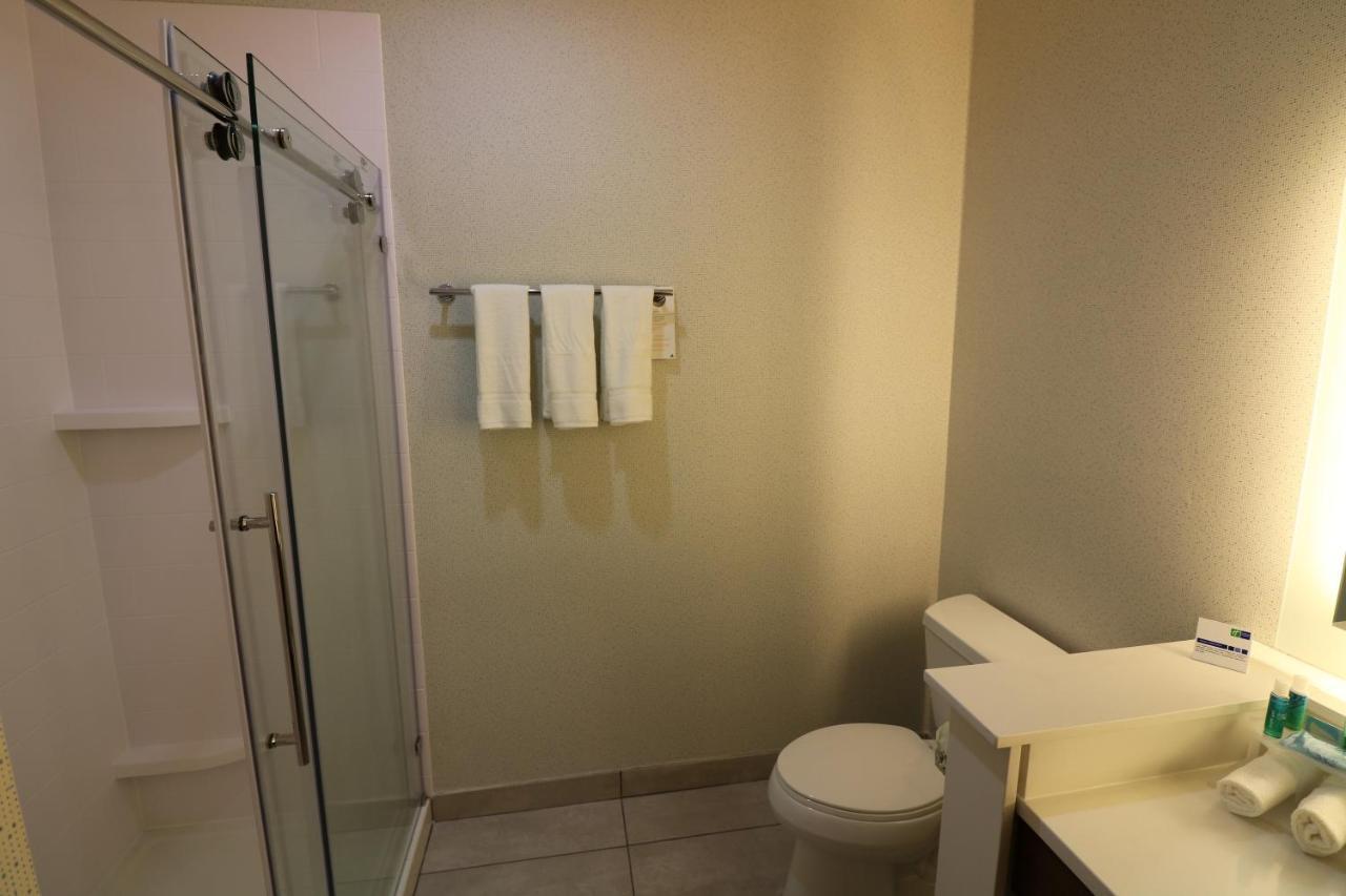 Holiday Inn Express & Suites - Coffeyville By Ihg Eksteriør billede