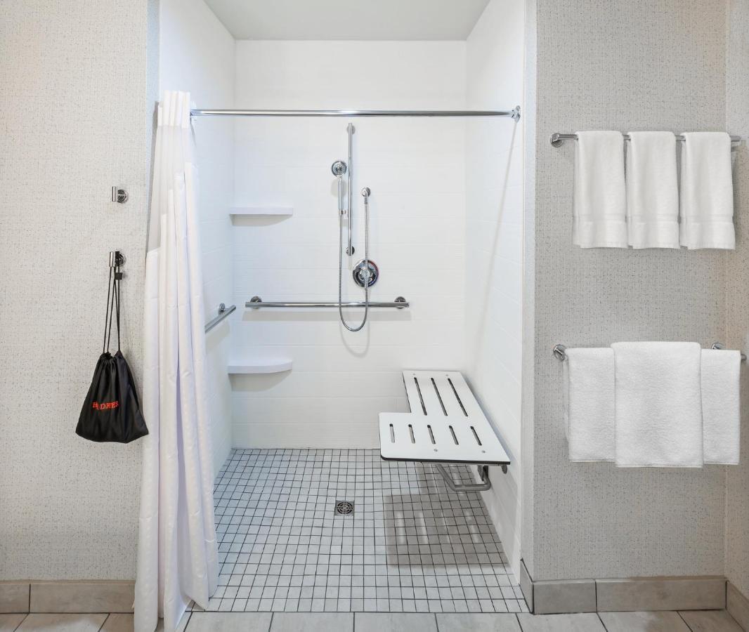 Holiday Inn Express & Suites - Coffeyville By Ihg Eksteriør billede