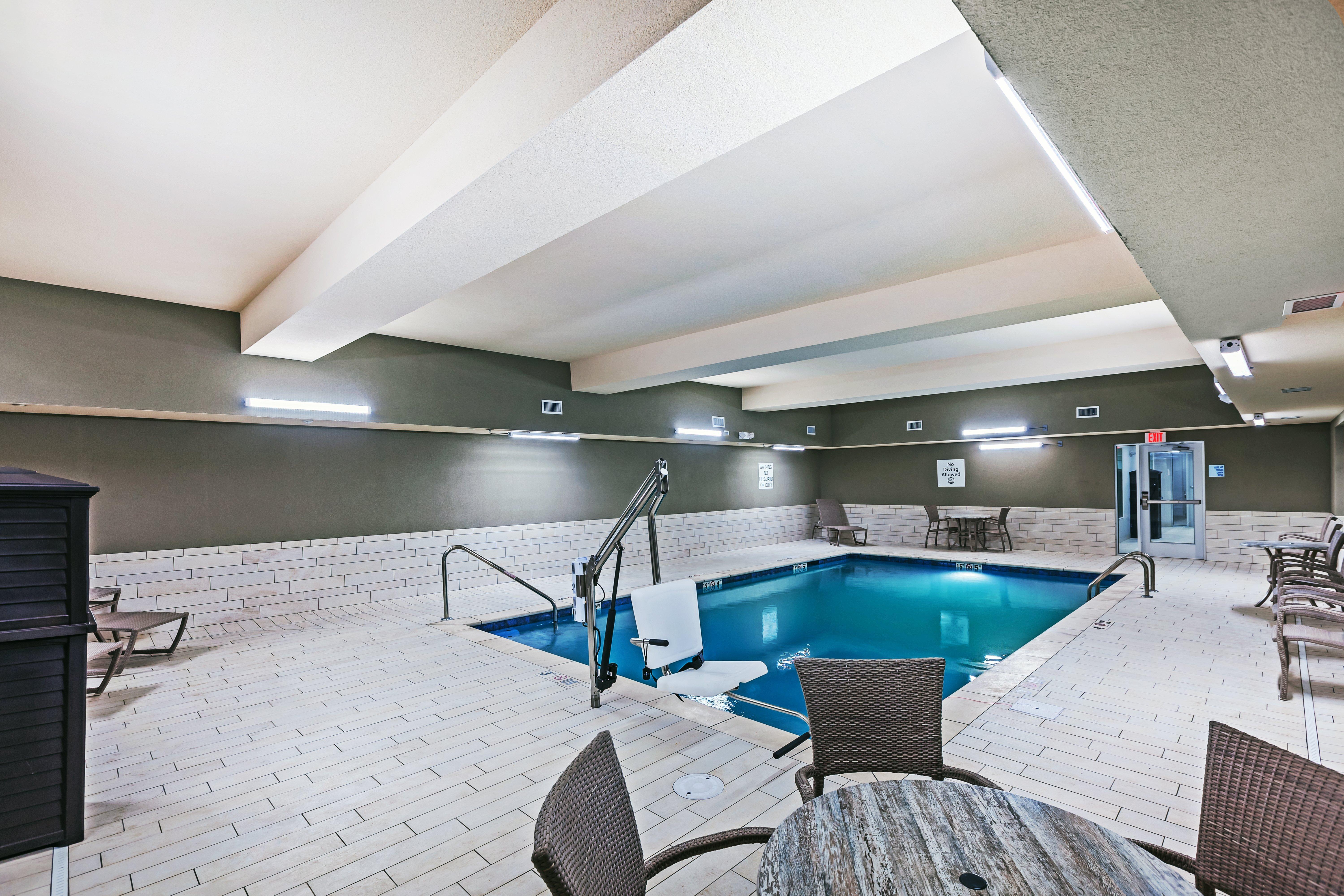 Holiday Inn Express & Suites - Coffeyville By Ihg Eksteriør billede