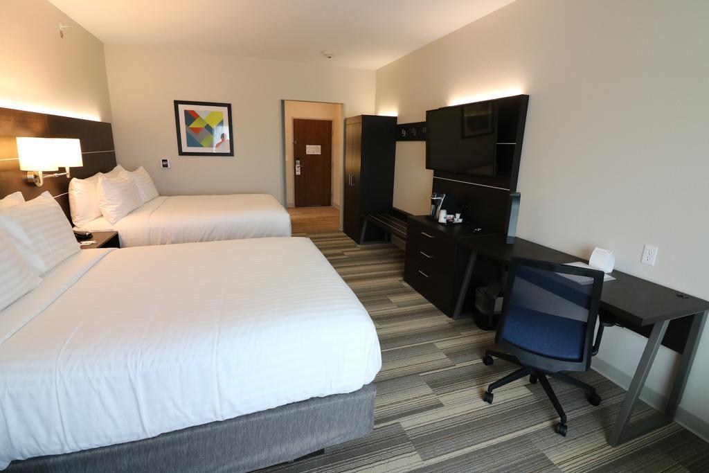 Holiday Inn Express & Suites - Coffeyville By Ihg Eksteriør billede